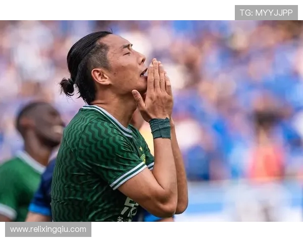 李磊回顾足球生涯：从青涩少年到职业球员的心路历程